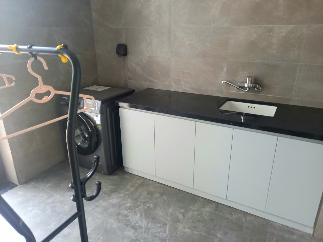 Biệt thự đảo 6 phòng ngủ, đầy đủ đồ. giá tốt nhất khu cần cho thuê 15