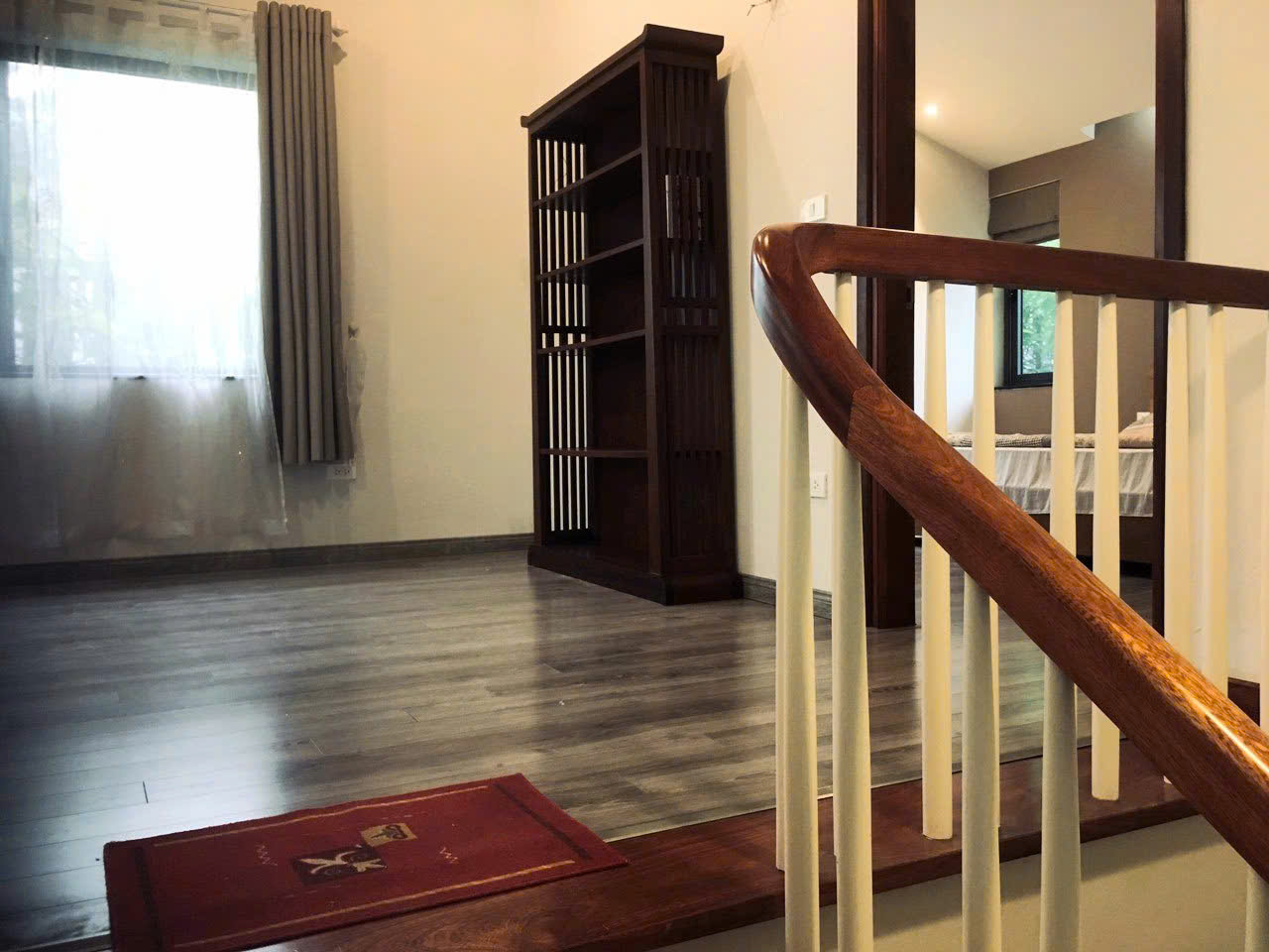 Biệt thự đủ đồ nội thất cho thuê giá chỉ 28 triệu/1 tháng, tại Vườn Tùng, Ecopark 2