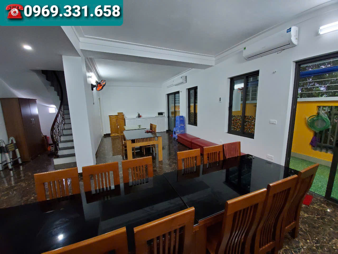 Cần bán 2 căn nhà phố đập thông 150m2 x 4 tầng,full đồ bên Park river Ecopark 1