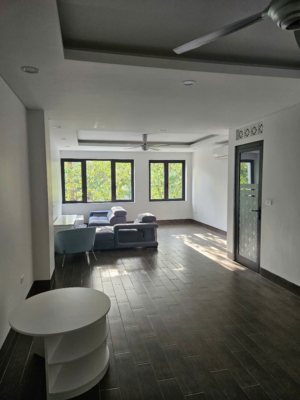 Cần chuyển nhượng căn nhà phố thảo nguyên 90m2, 4 phòng ngủ,đủ đồ đẹp 2