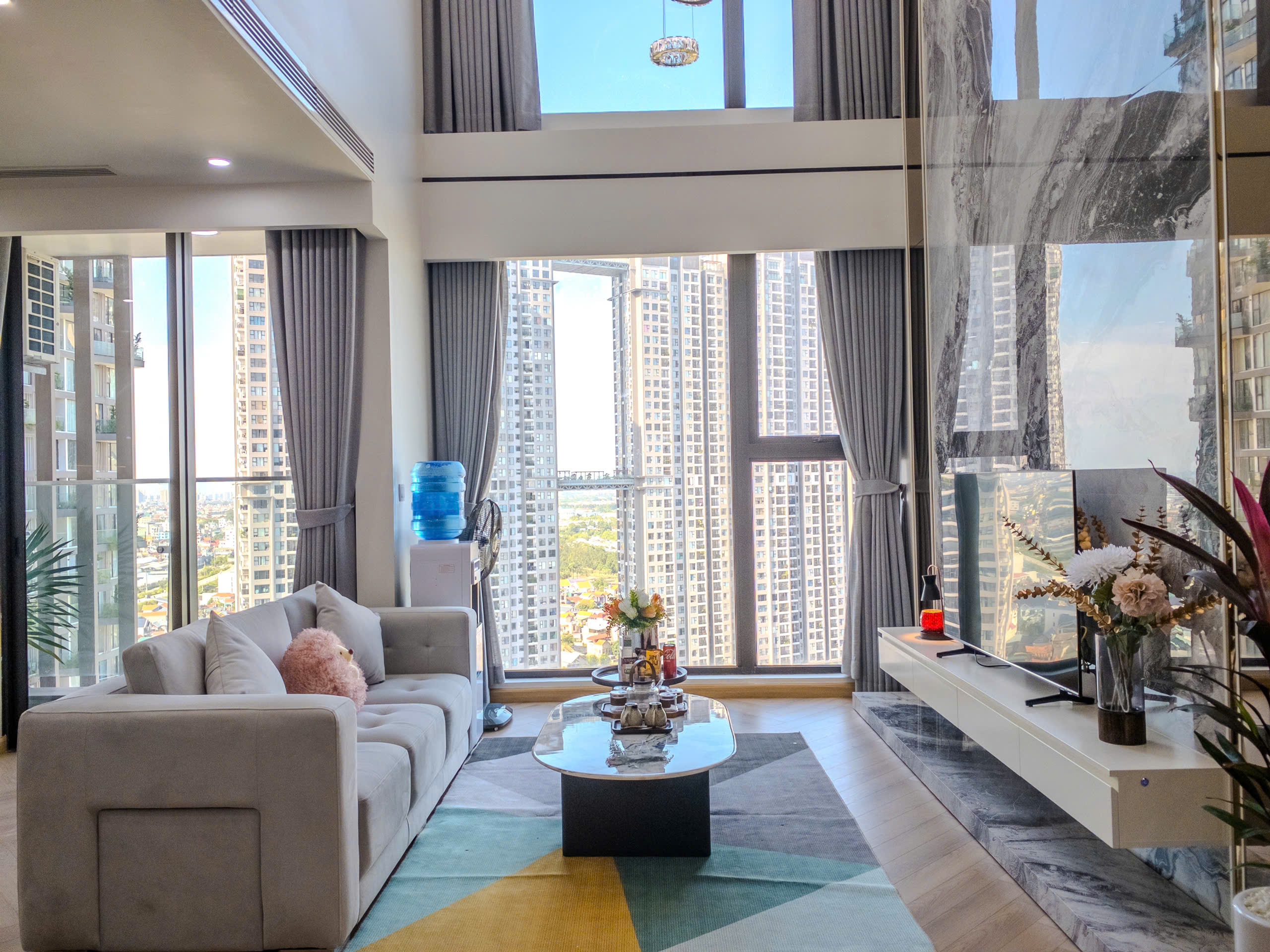 Căn Duplex 3 phòng ngủ, full nội thất cao cấp bên tòa Solforest ecopark cần cho thuê 1