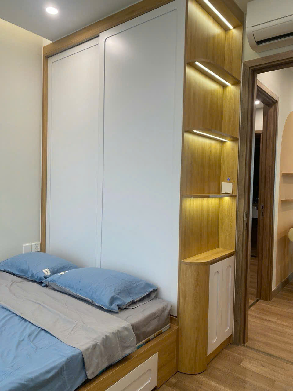 Căn hô 2 phòng ngủ,đủ đồ 58m2 bên tòa R3 Onsen Ecopark cần cho thuê 7