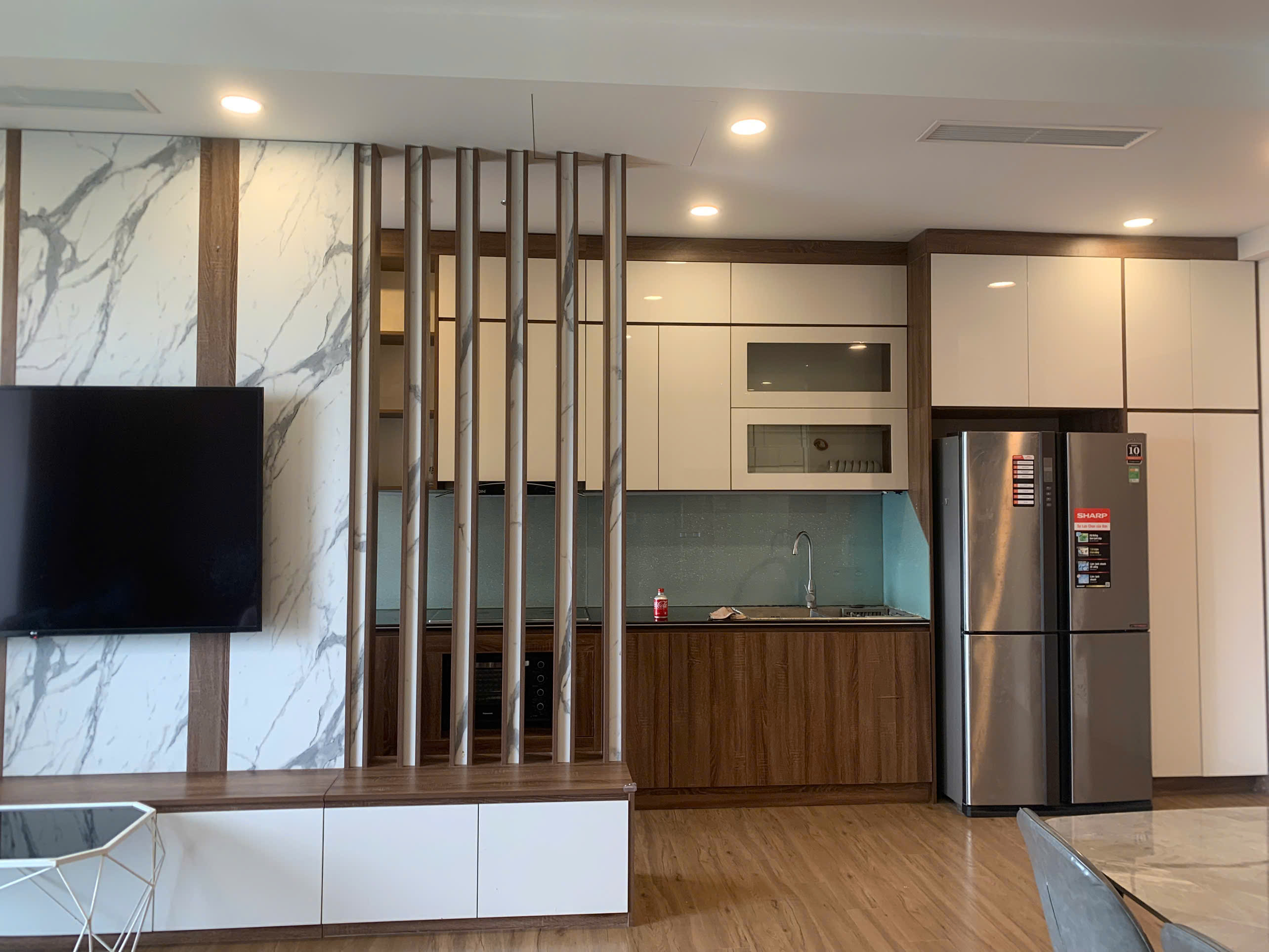 Căn hộ 3 phòng ngủ,đủ đồ giá tốt bên tòa SP Sky Oasis Ecopark cho thuê 4