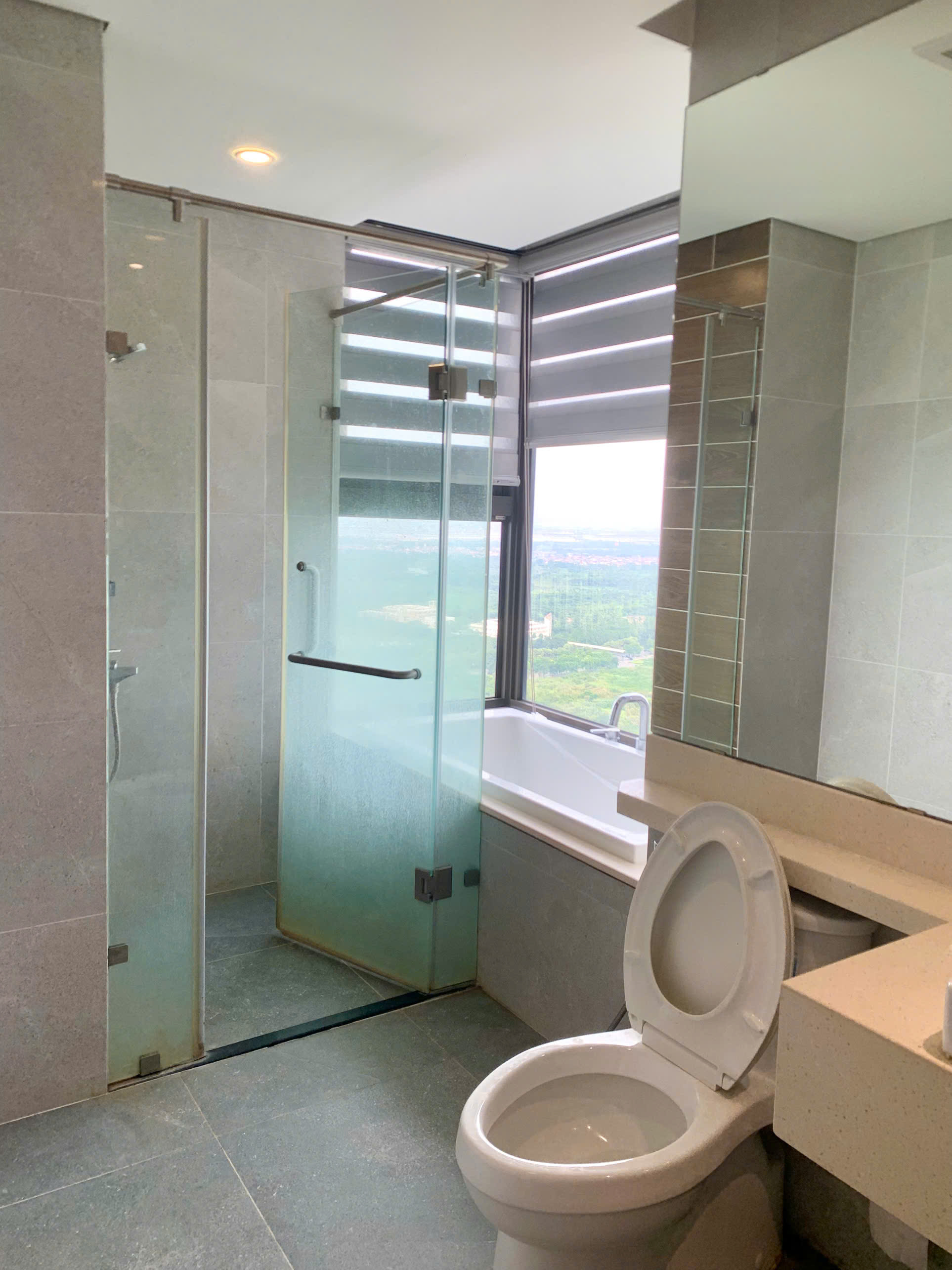 Căn hộ 3 phòng ngủ,đủ đồ giá tốt bên tòa SP Sky Oasis Ecopark cho thuê 6