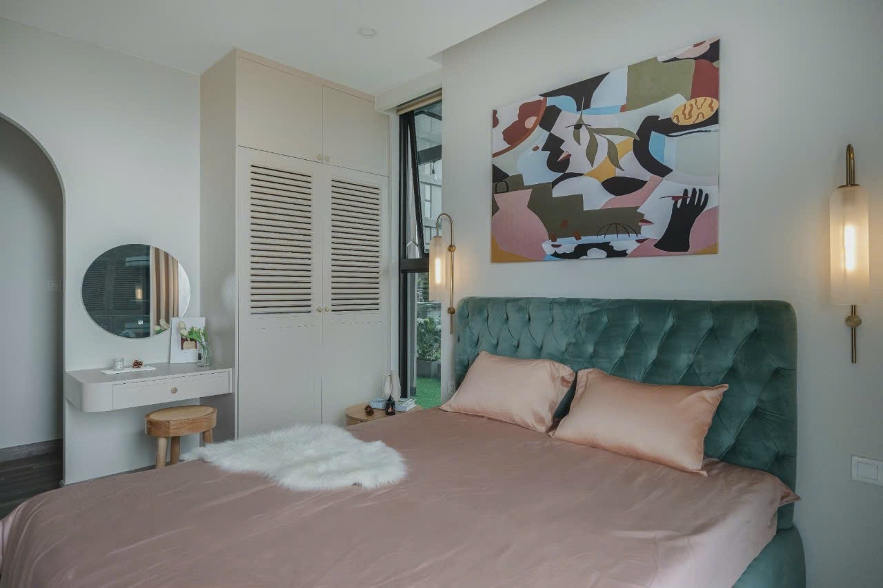 Căn hộ 60m2 +40m2 sân vườn,2 phòng ngủ,đủ đồ bên tòa Solforest Ecopark cho thuê 8