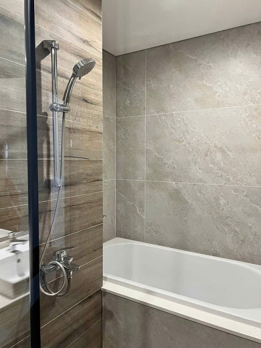 Cho thuê căn hộ tòa R3 onsen, 67m2, 2pn, 2vs , nội thất đẹp . Giá 13tr 6