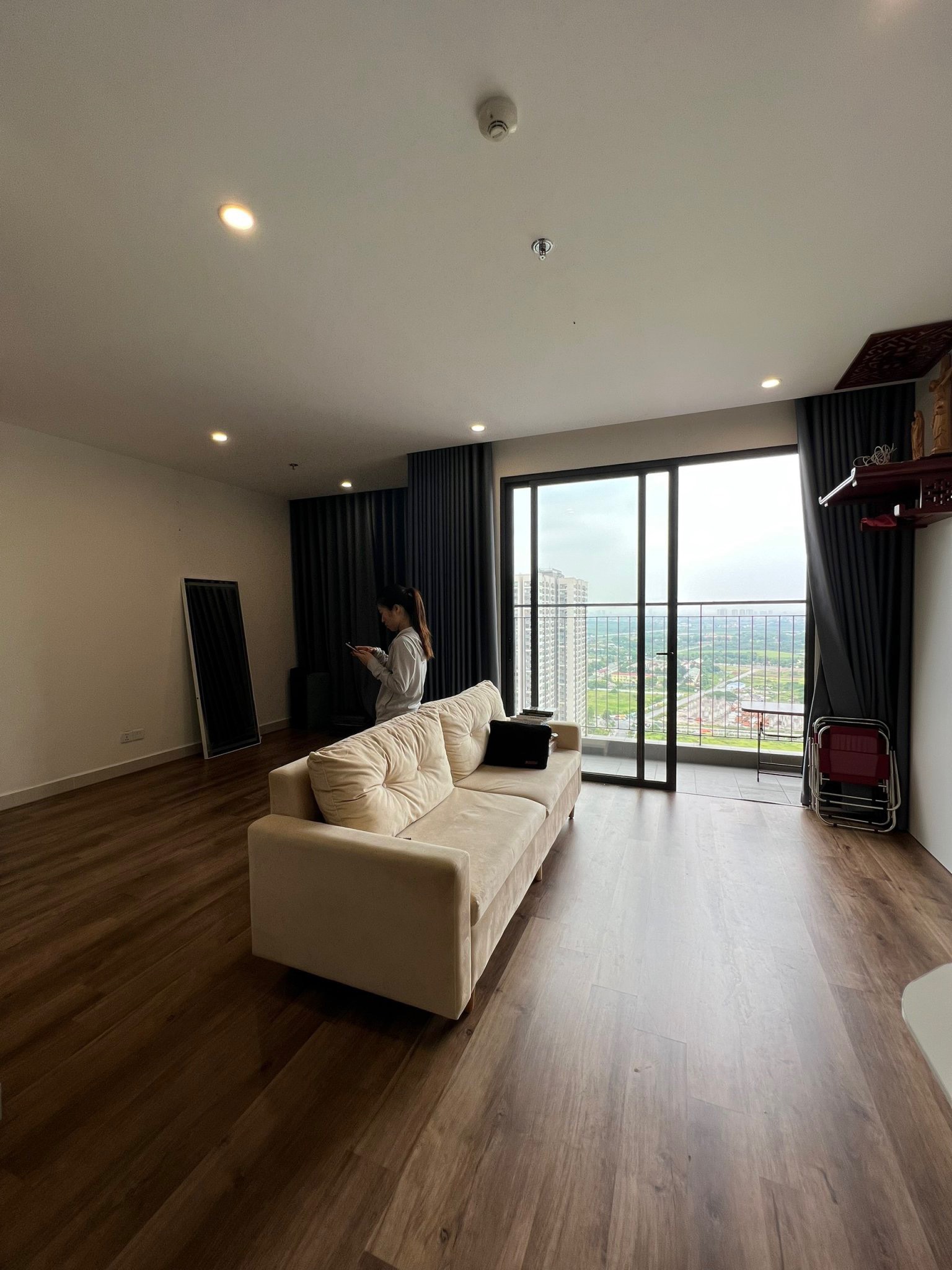 Bán căn hộ 2 phòng ngủ hướng chính Tây tầng cao full đồ diện tích 65m2 toà S1.12 Vinhomes Ocean Park
