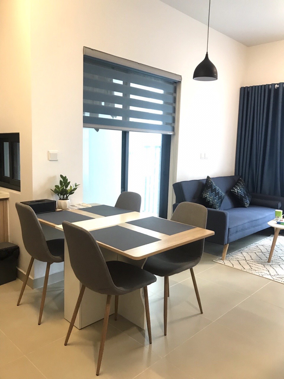 Bán căn hộ cao cấp DT 63m2, tầng cao. View đẹp giá chỉ 3,9 tỷ chung cư Aquabay- Ecopark