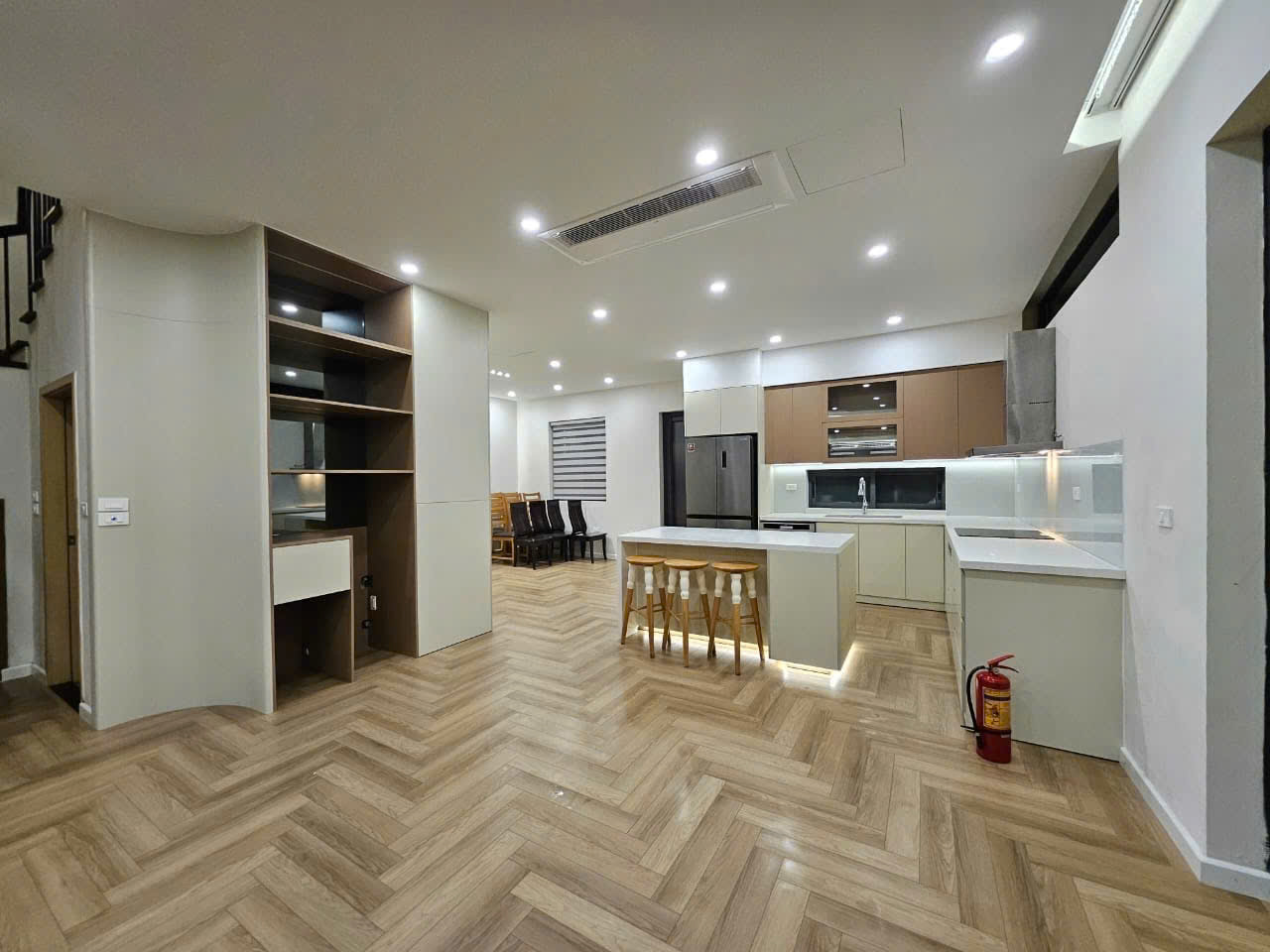 [CHÍNH CHỦ] BÁN BIỆT THỰ SONG LẬP ECOPARK – 4PN FULL NỘI THẤT MỚI TINH – VỀ Ở NGAY