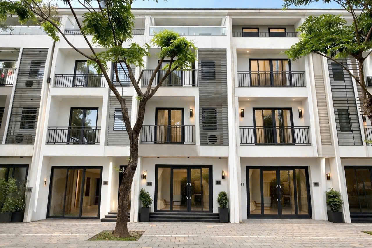 Cho thuê nhà phố Spring Valley, KĐT Ecopark, DT 105m2 x 4 tầng, MT 5m2, full đồ nội thất