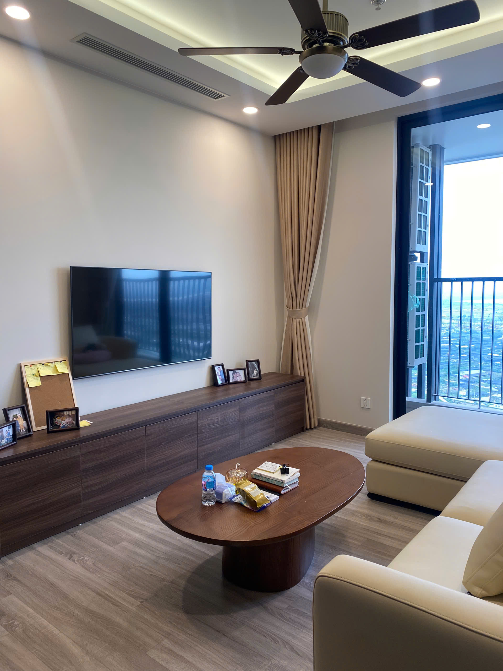 Cho Thuê Căn Hộ 3PN 2WC Sky Forest Ecopark - Full Đồ Mới. Giá tốt